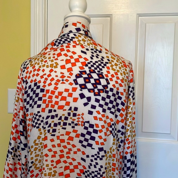 CAbi Multicolor Button Down Shirt w/ Convertible Sleeves - Picture 6 of 9